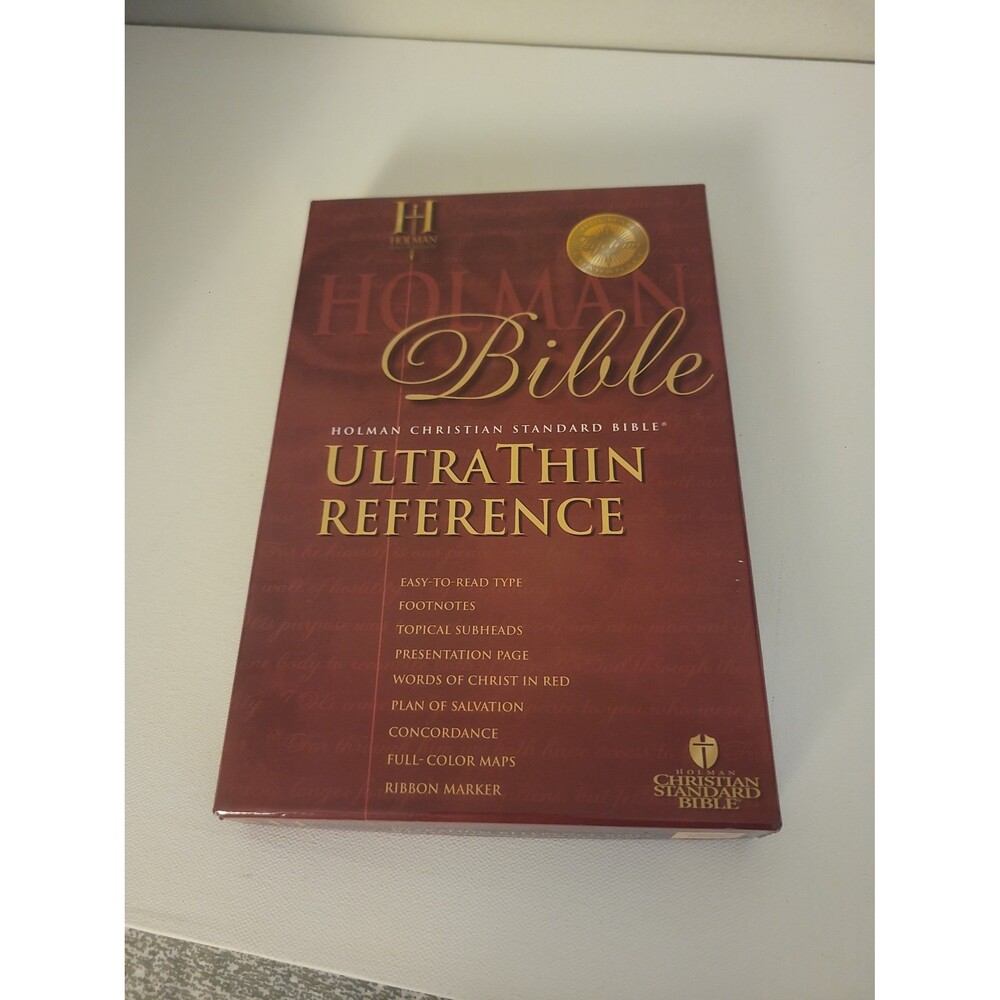 Holman Christian Standard Bible Ultra Thin Reference